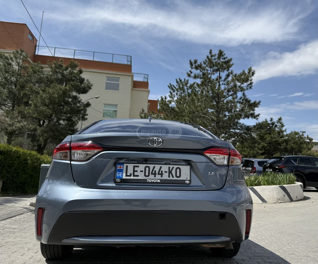 Toyota Corolla - фото 4