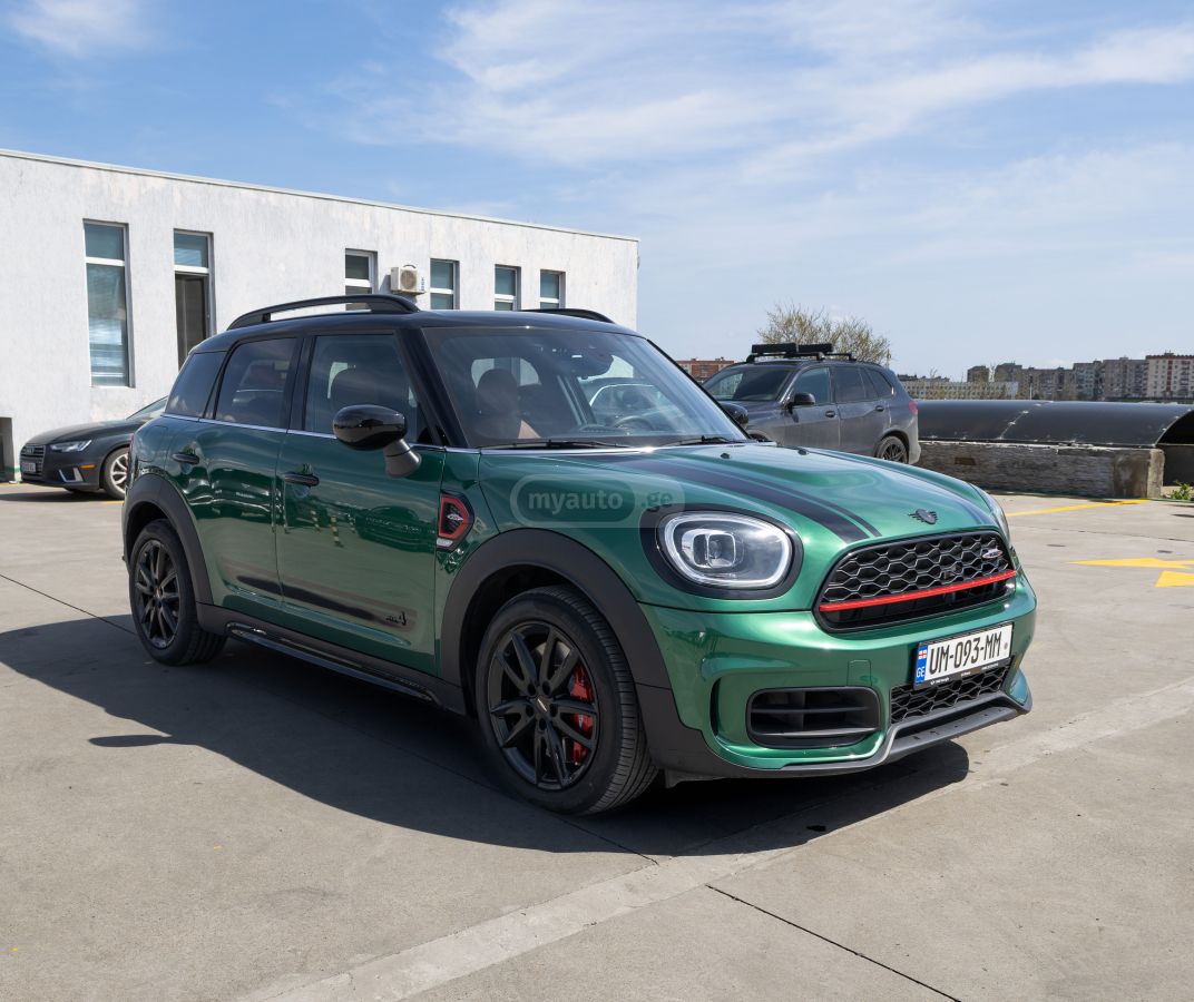 MINI Countryman John Cooper Works 2023 — миниатюра 3