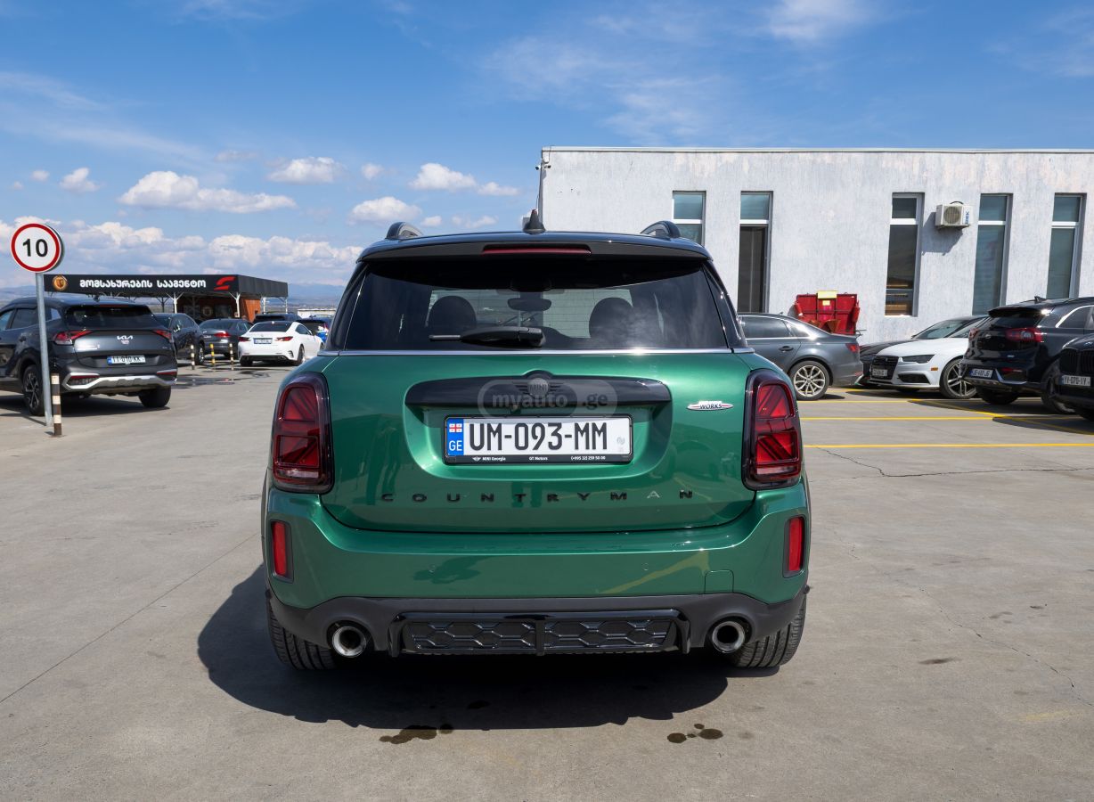 MINI Countryman John Cooper Works 2023 — миниатюра 5
