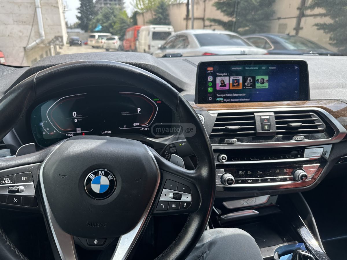 BMW X4 - фото 6