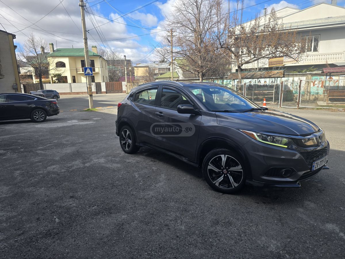 Honda HR-V - фото 4