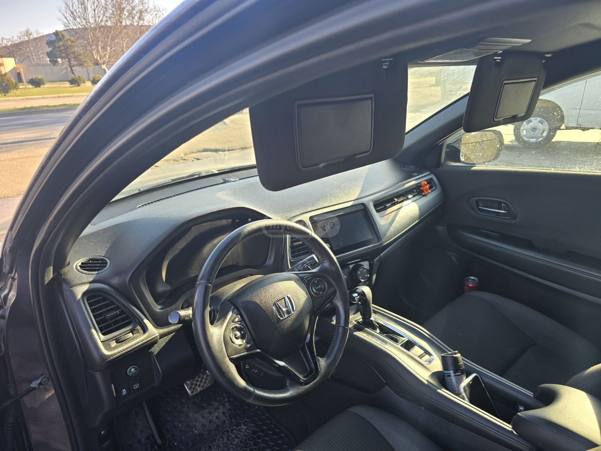 Honda HR-V - фото 8