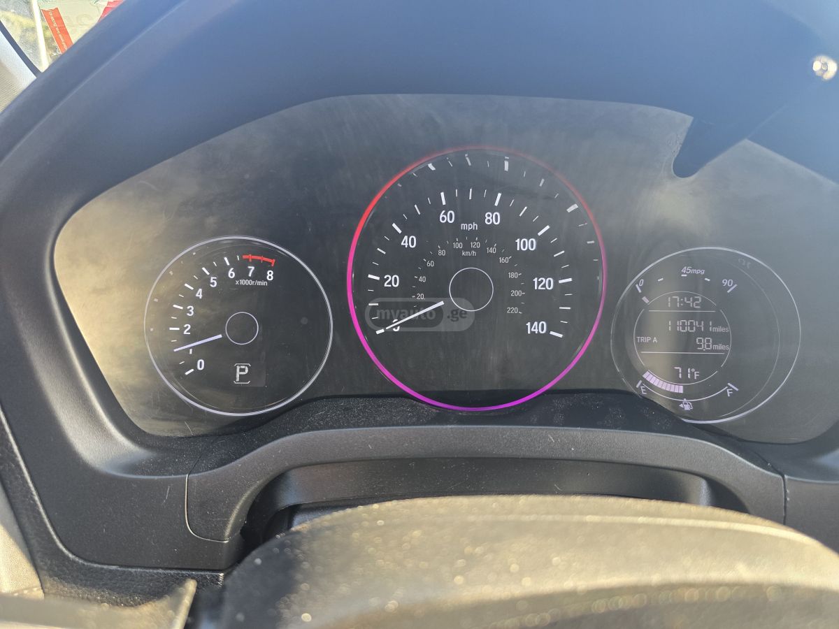 Honda HR-V - фото 9