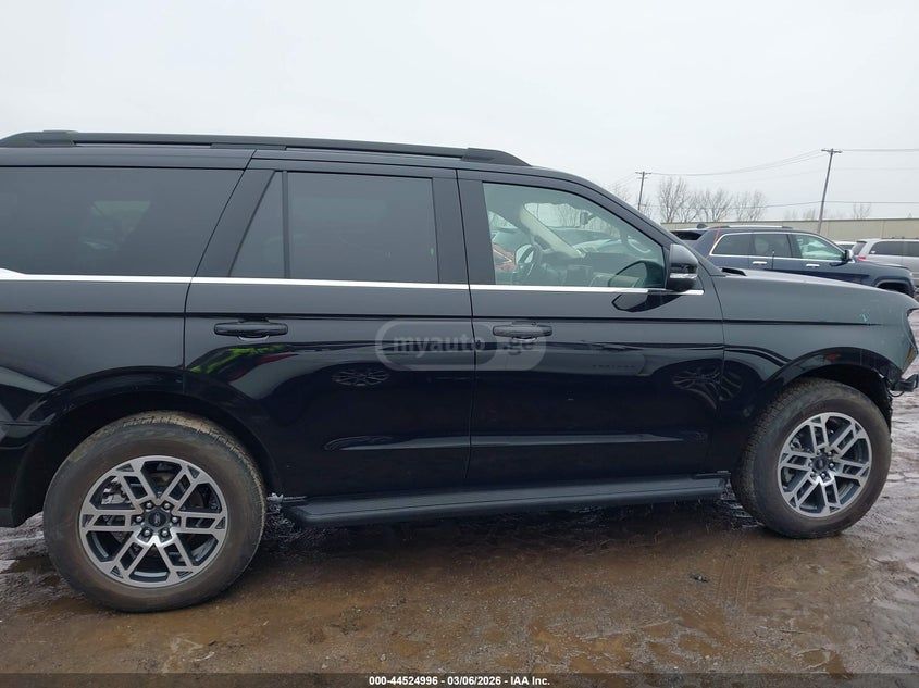 Ford Expedition 2025 — миниатюра 13