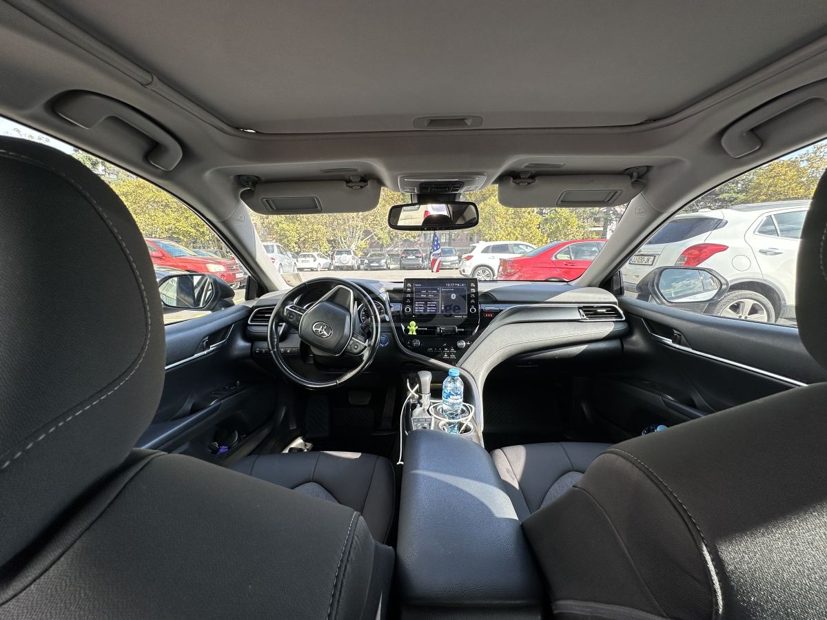 Toyota Camry - фото 12