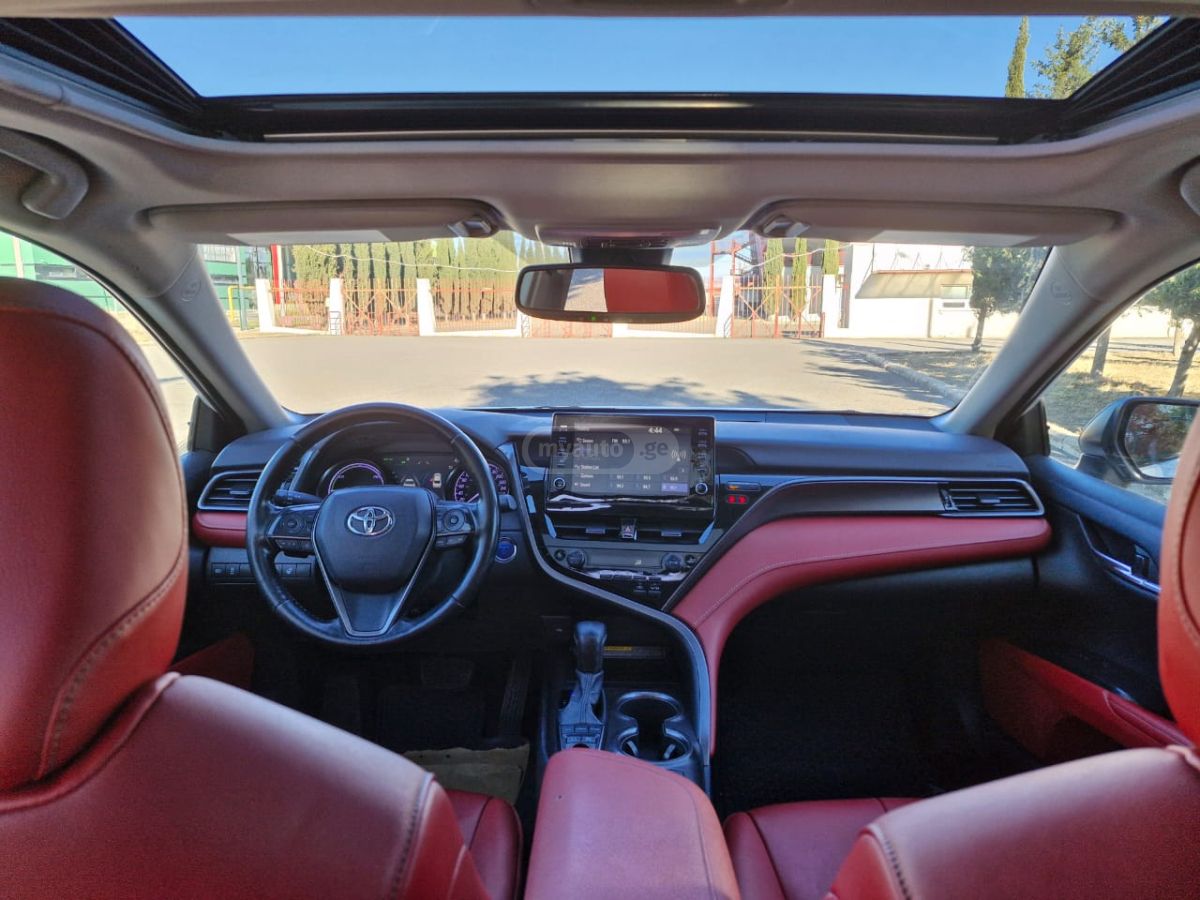 Toyota XSE 4dr Front-Wheel Drive Seda — миниатюра 7