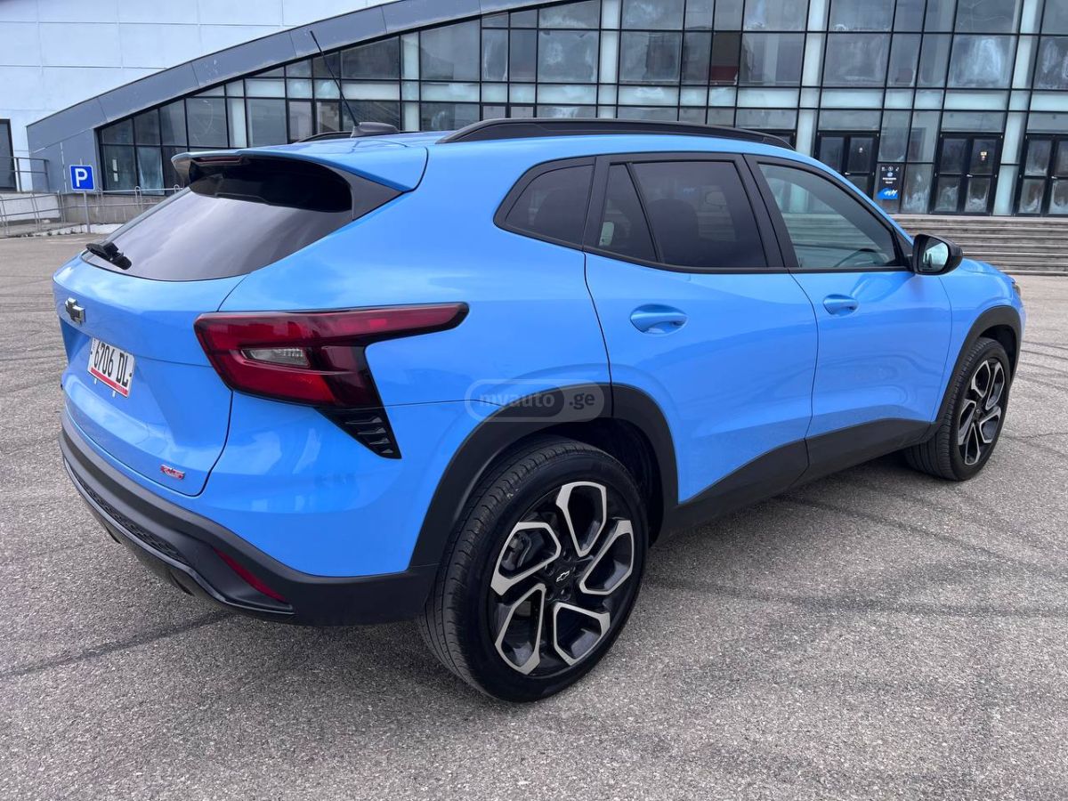 Chevrolet Trax - фото 10