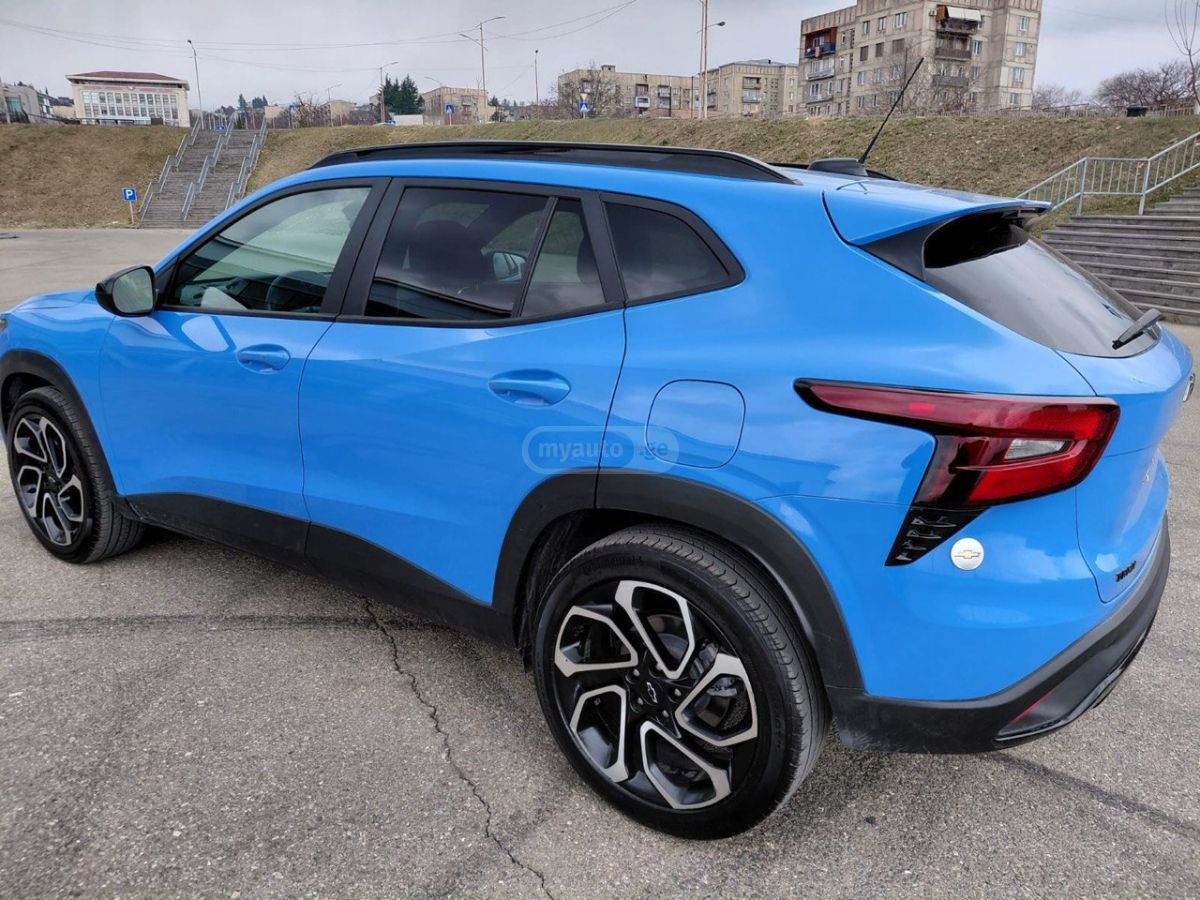 Chevrolet Trax - фото 2