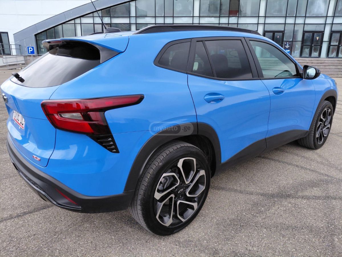 Chevrolet Trax - фото 4