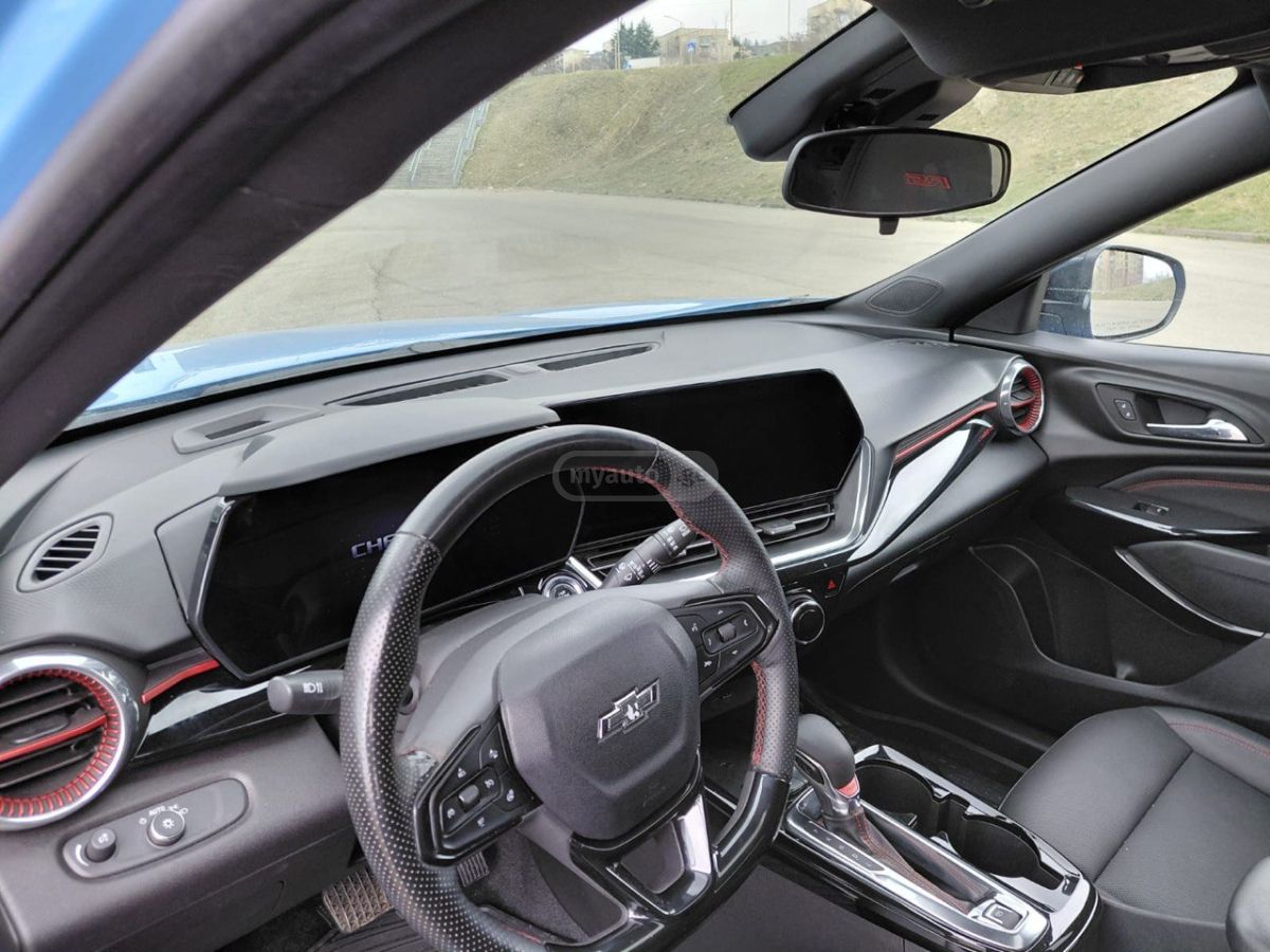 Chevrolet Trax - фото 7