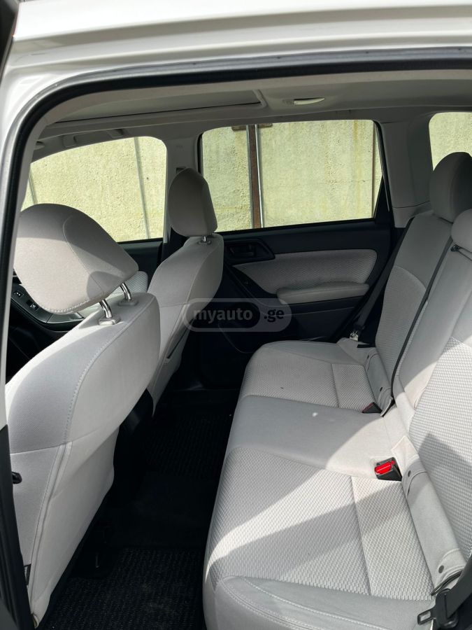 Subaru Forester - фото 4