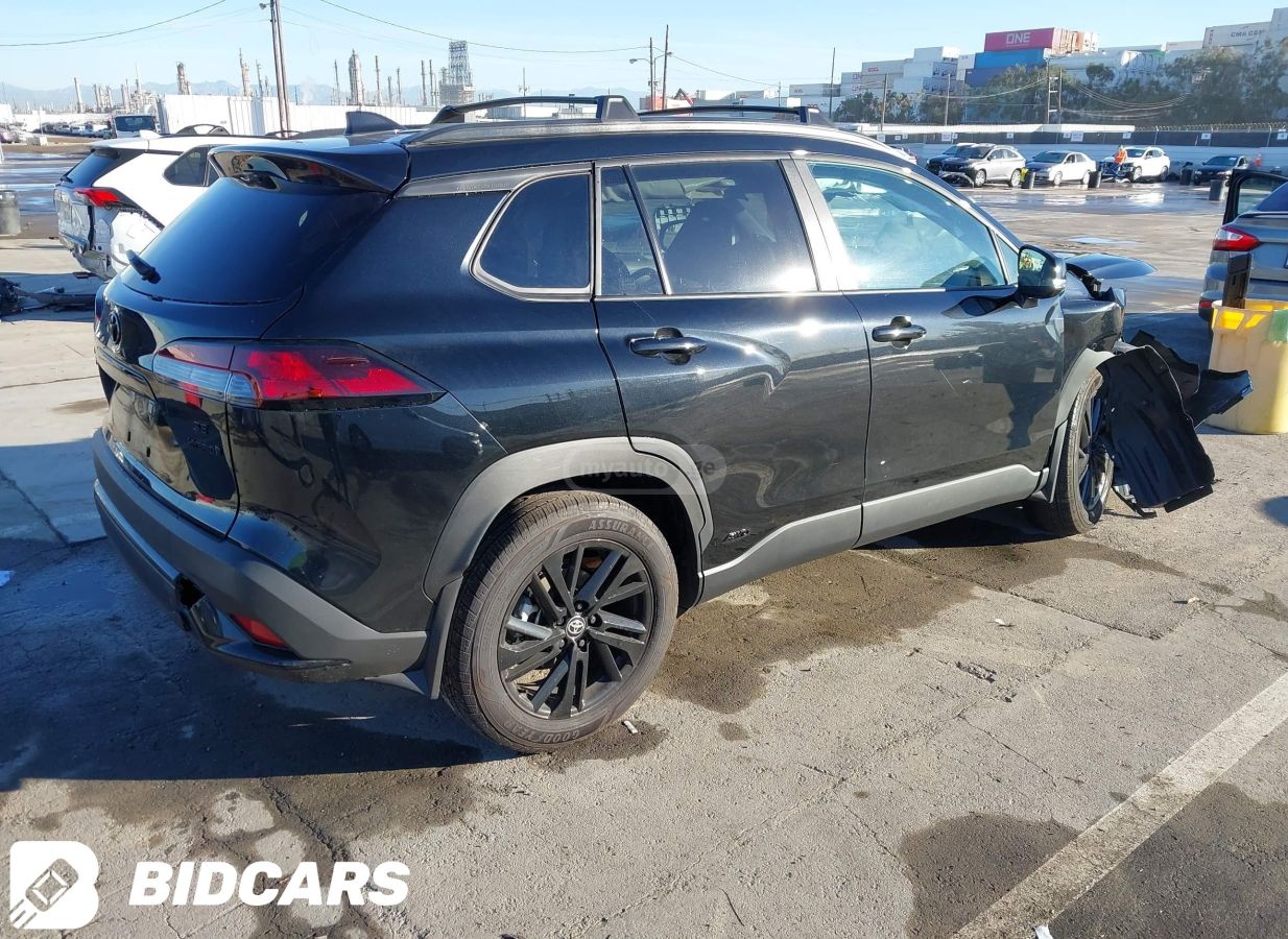 Toyota Corolla cross 2024 — миниатюра 2