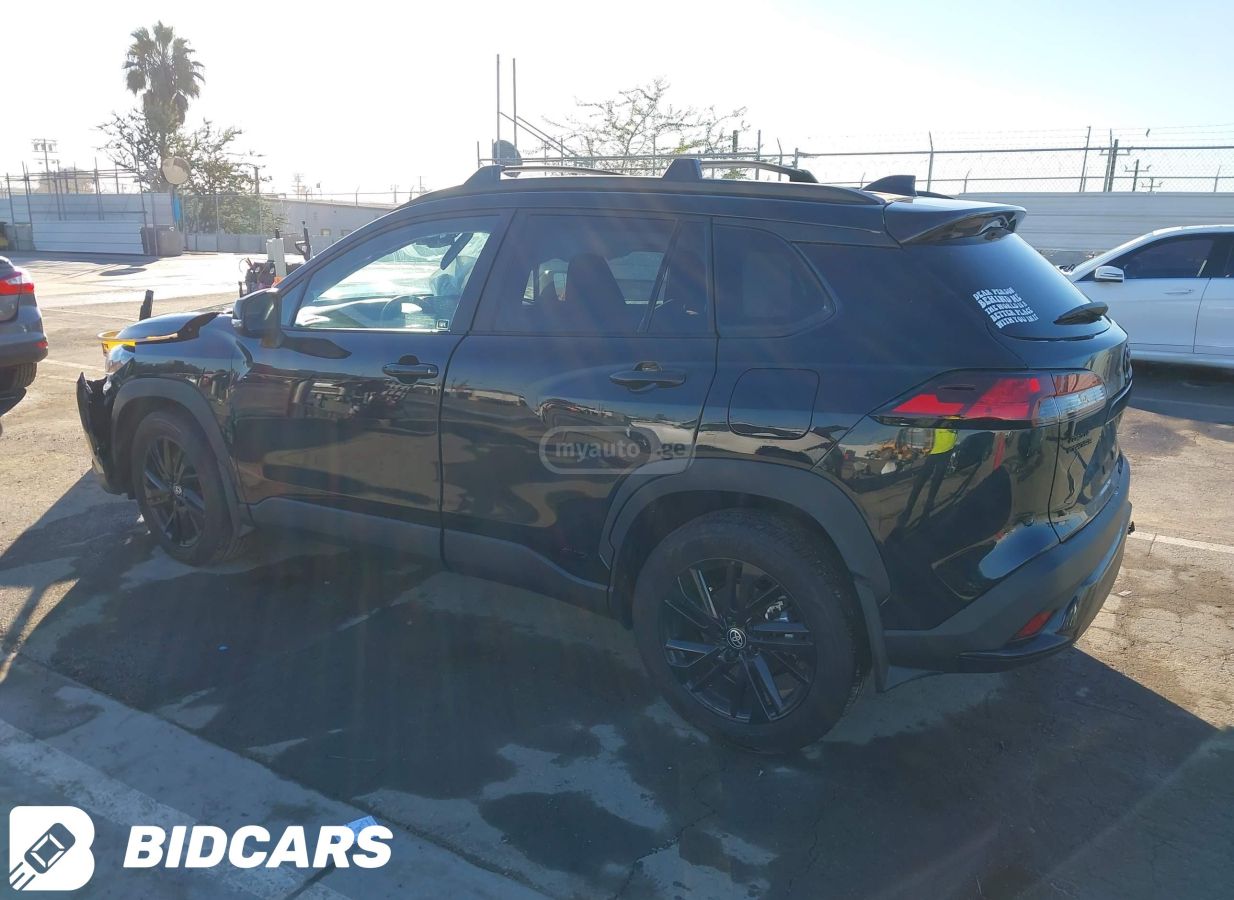 Toyota Corolla cross 2024 — миниатюра 4