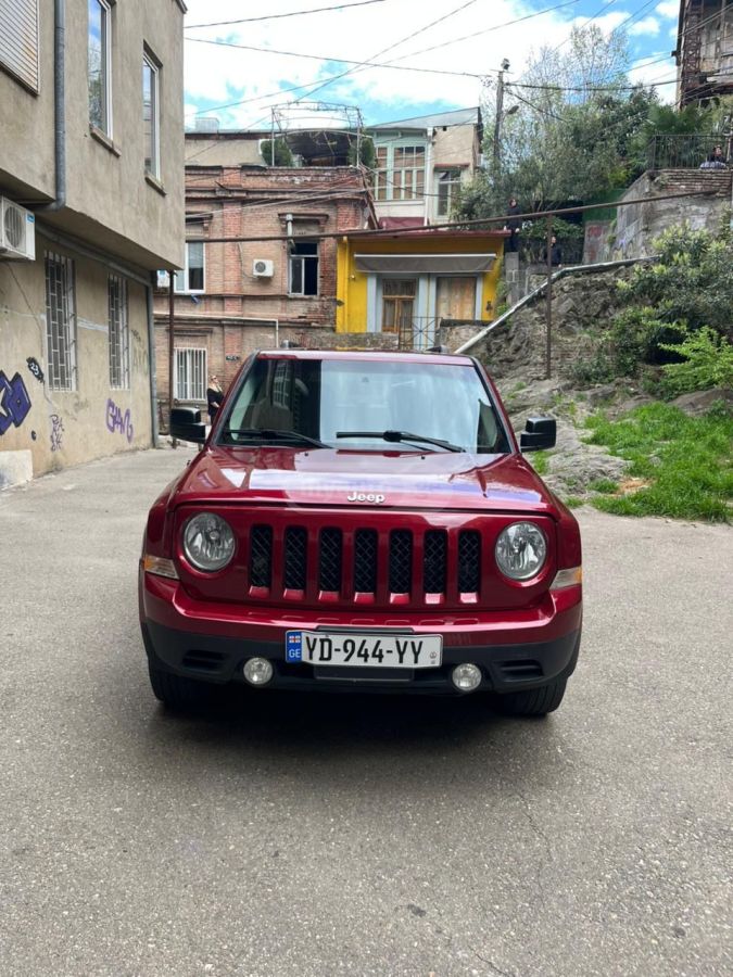 Jeep Patriot - фото 1