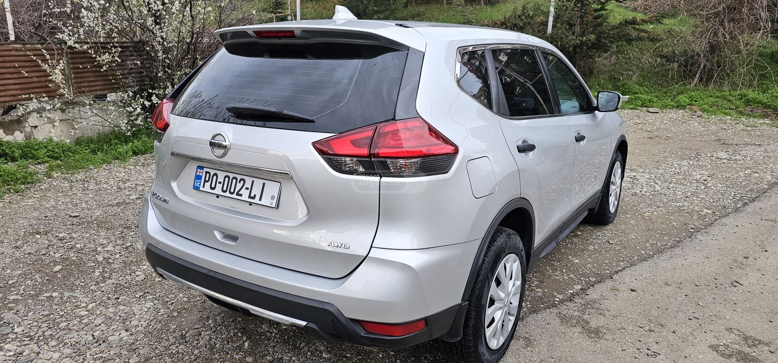 Nissan Rogue - фото 4