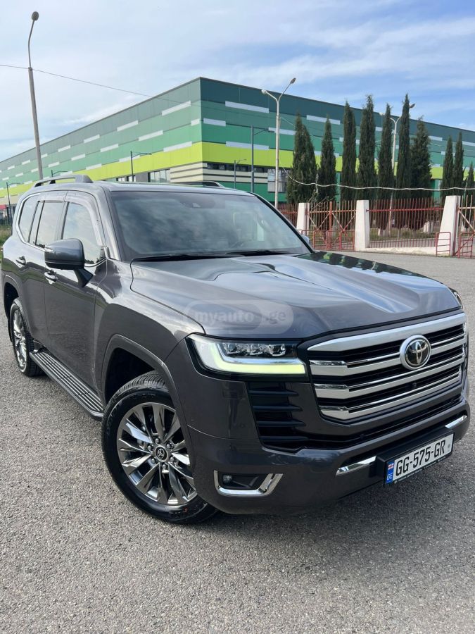 Toyota Land Cruiser - фото 1