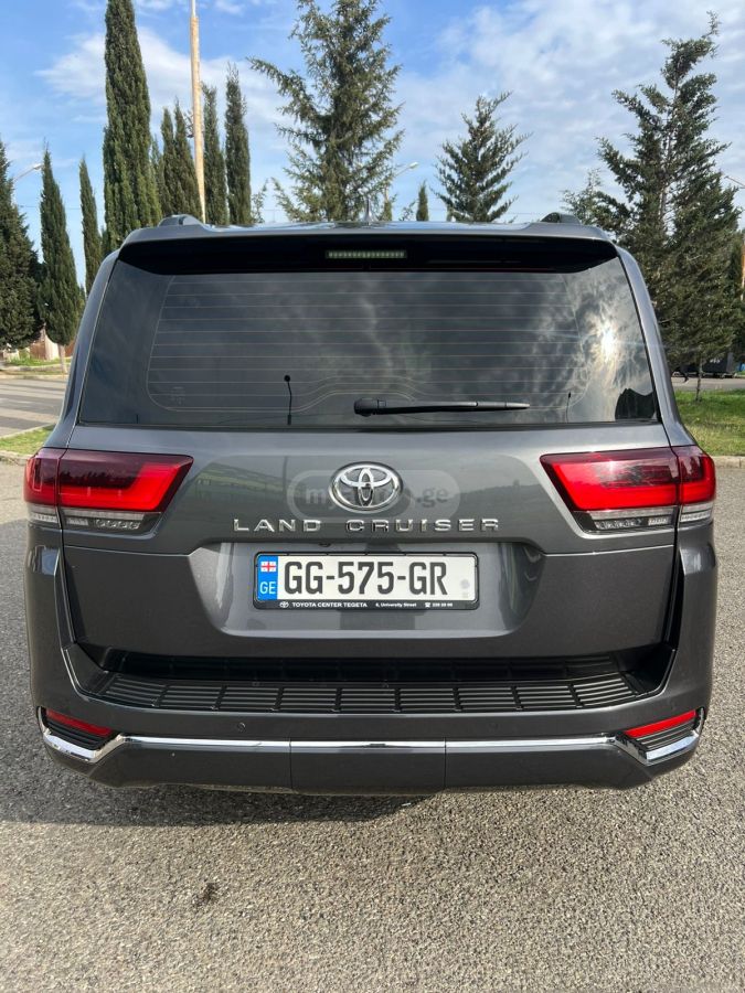 Toyota Land Cruiser - фото 11