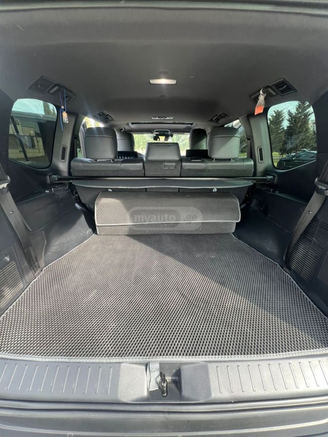 Toyota Land Cruiser - фото 2