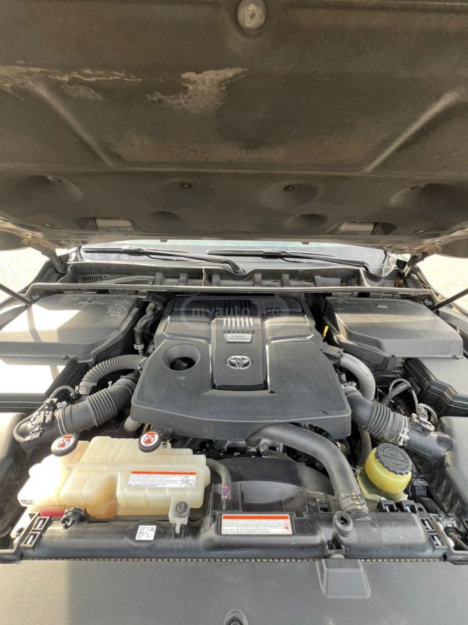 Toyota Land Cruiser - фото 4