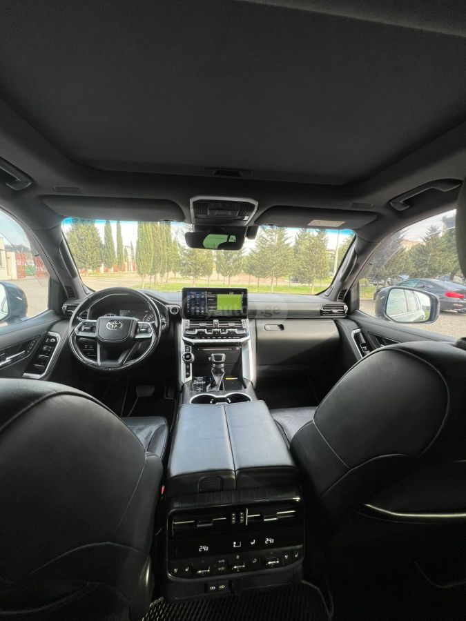 Toyota Land Cruiser - фото 7
