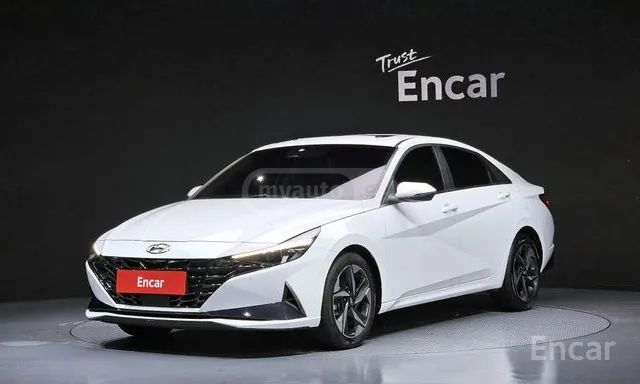 Hyundai Avante - фото 1