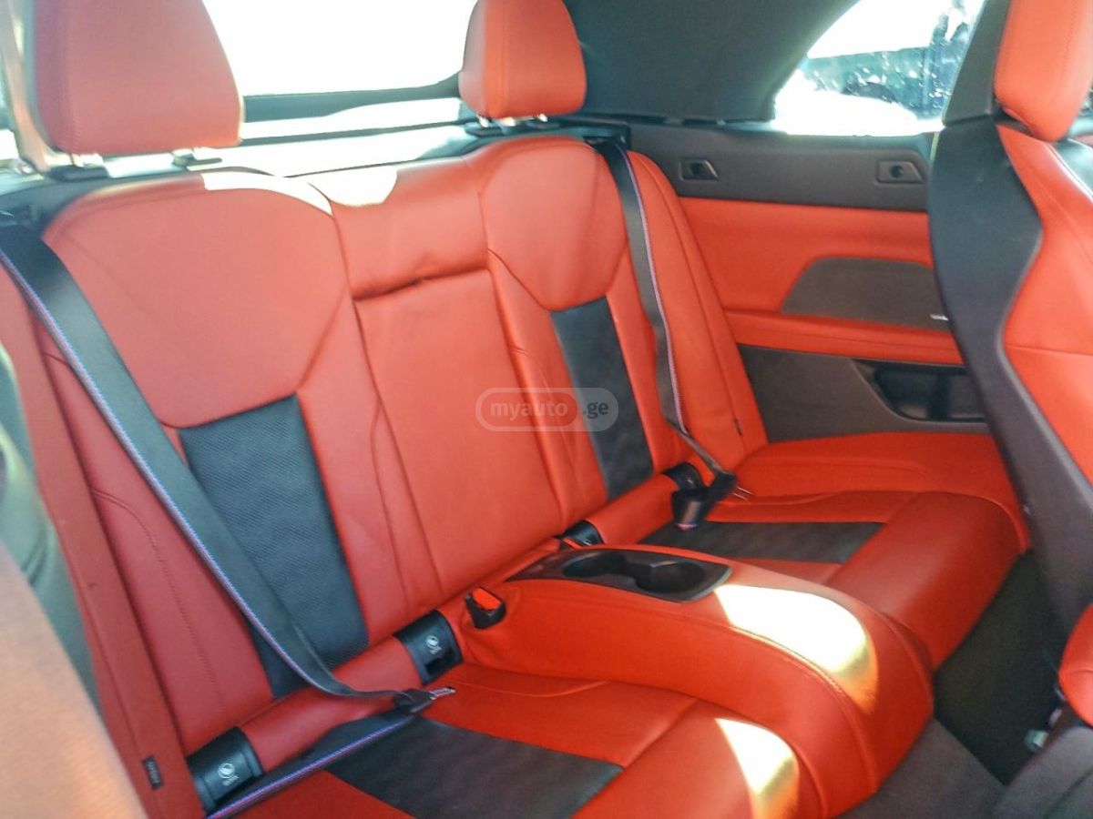 BMW M4 2025 — миниатюра 10