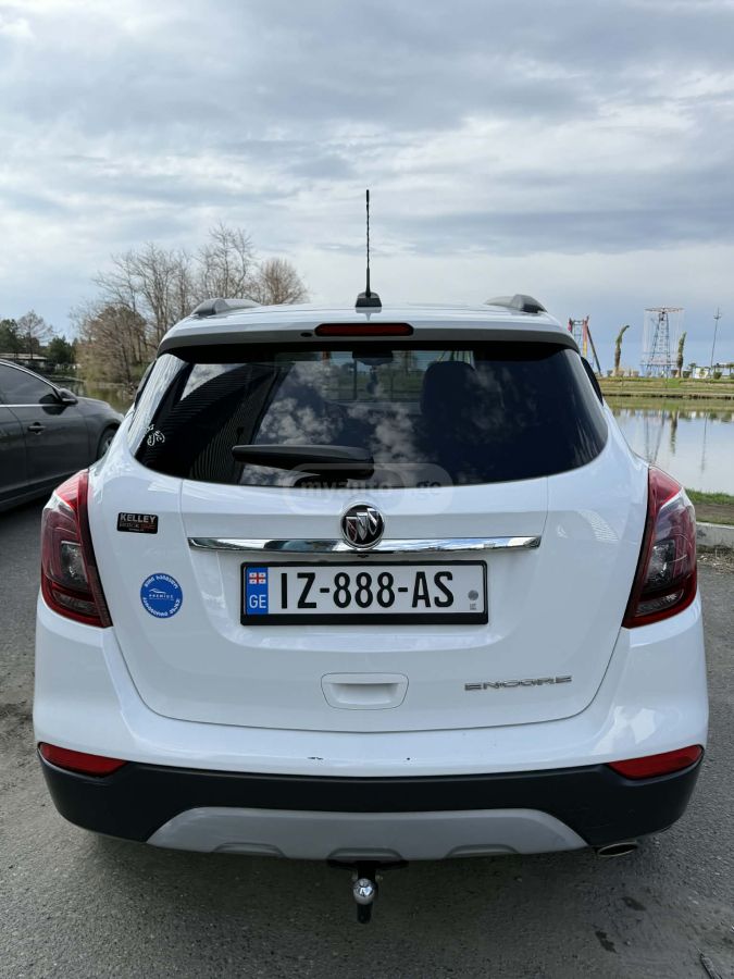 Buick Encore - фото 12