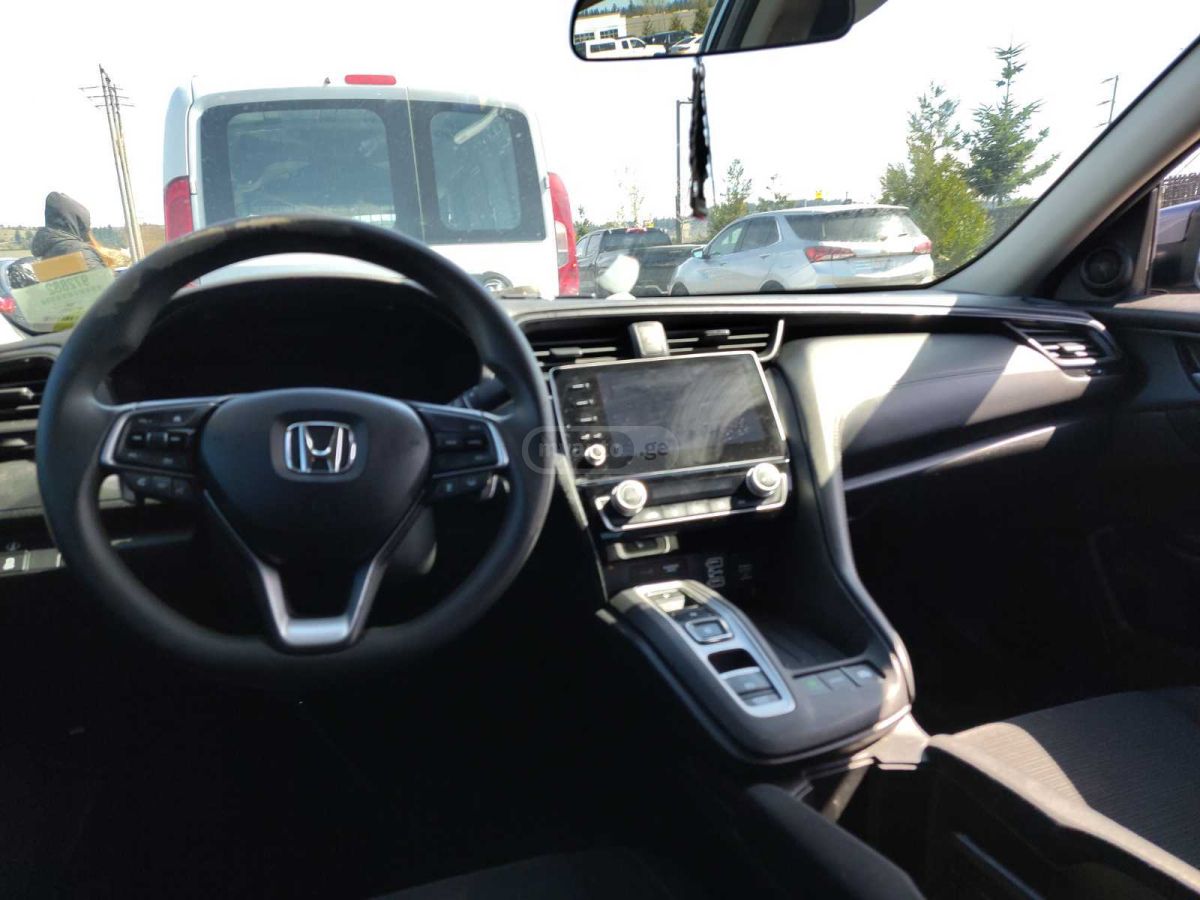 Honda Insight - фото 6