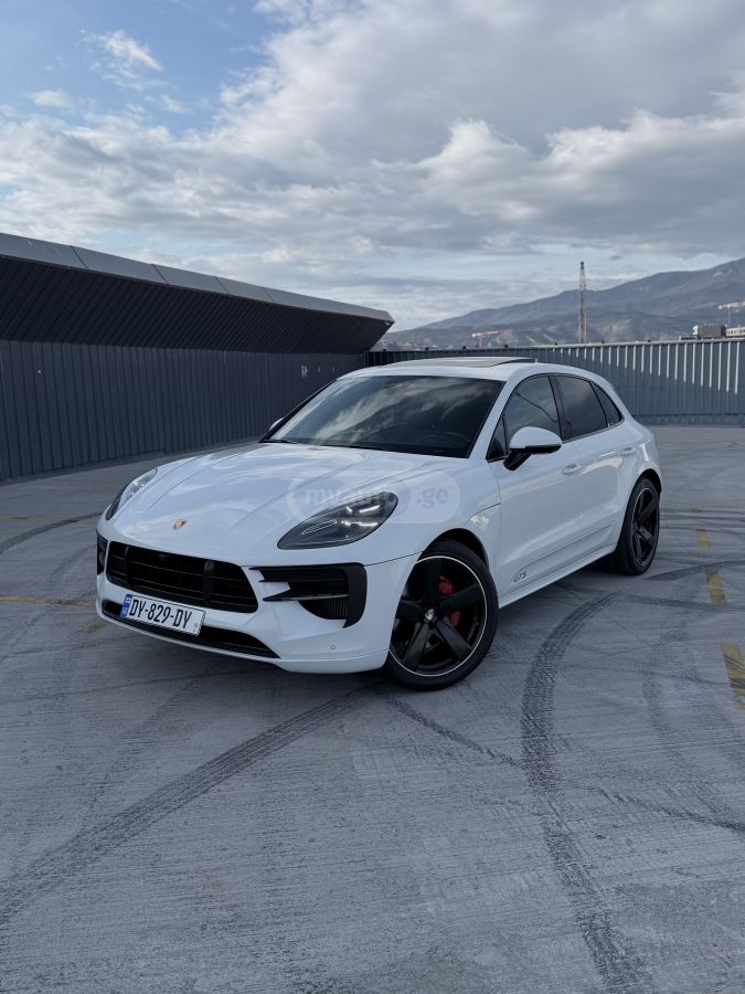 Porsche Macan - фото 1