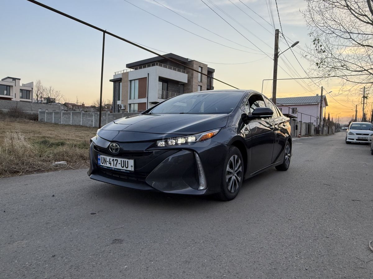 Toyota XLE 5dr Hatchback CVT — миниатюра 9