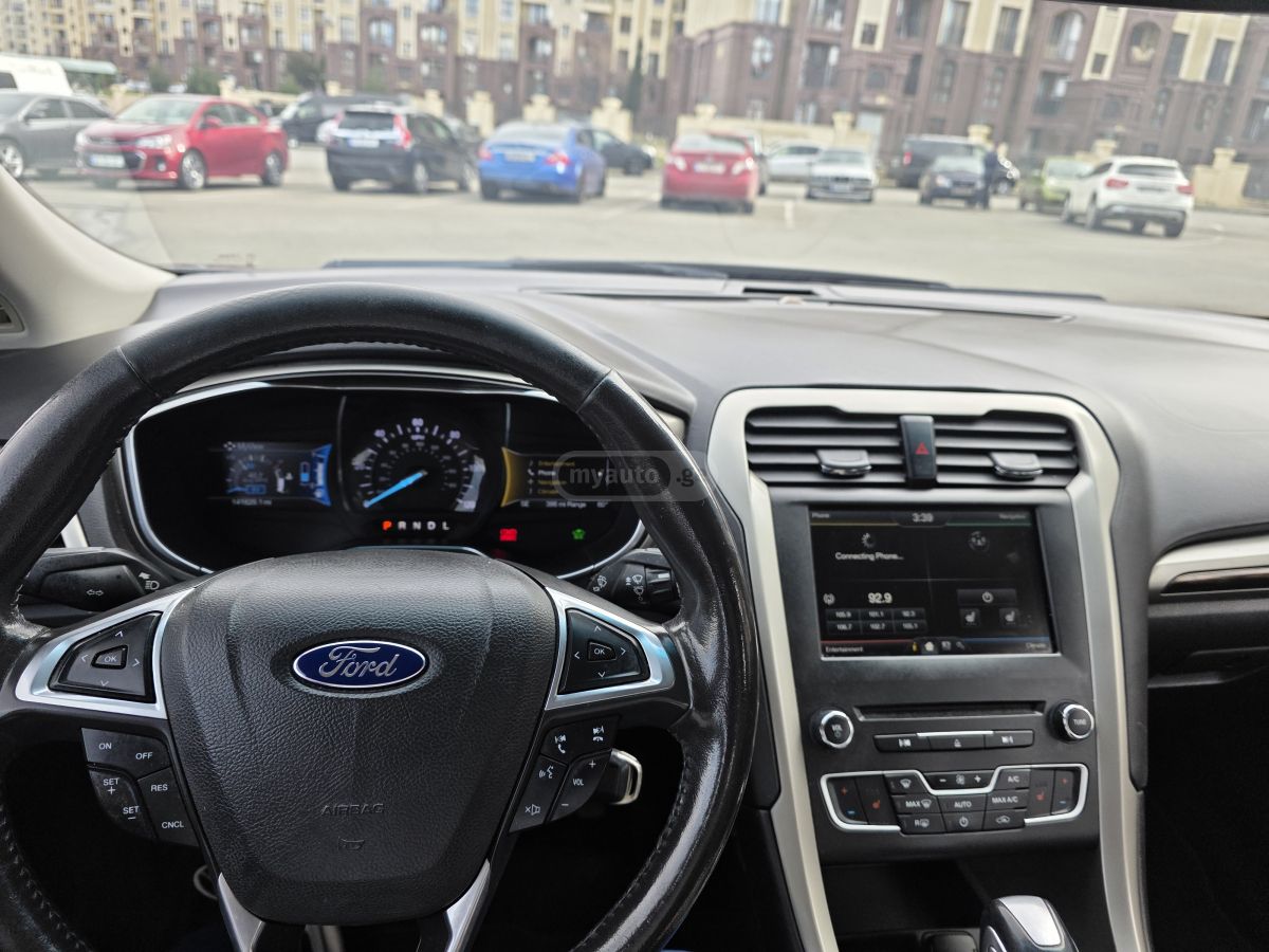 Ford Fusion - фото 10