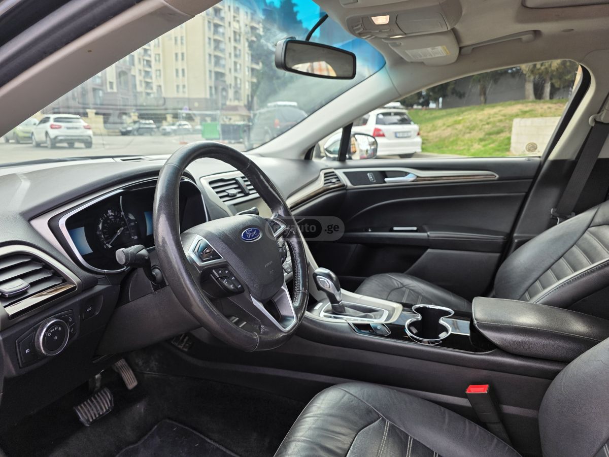 Ford Fusion - фото 9