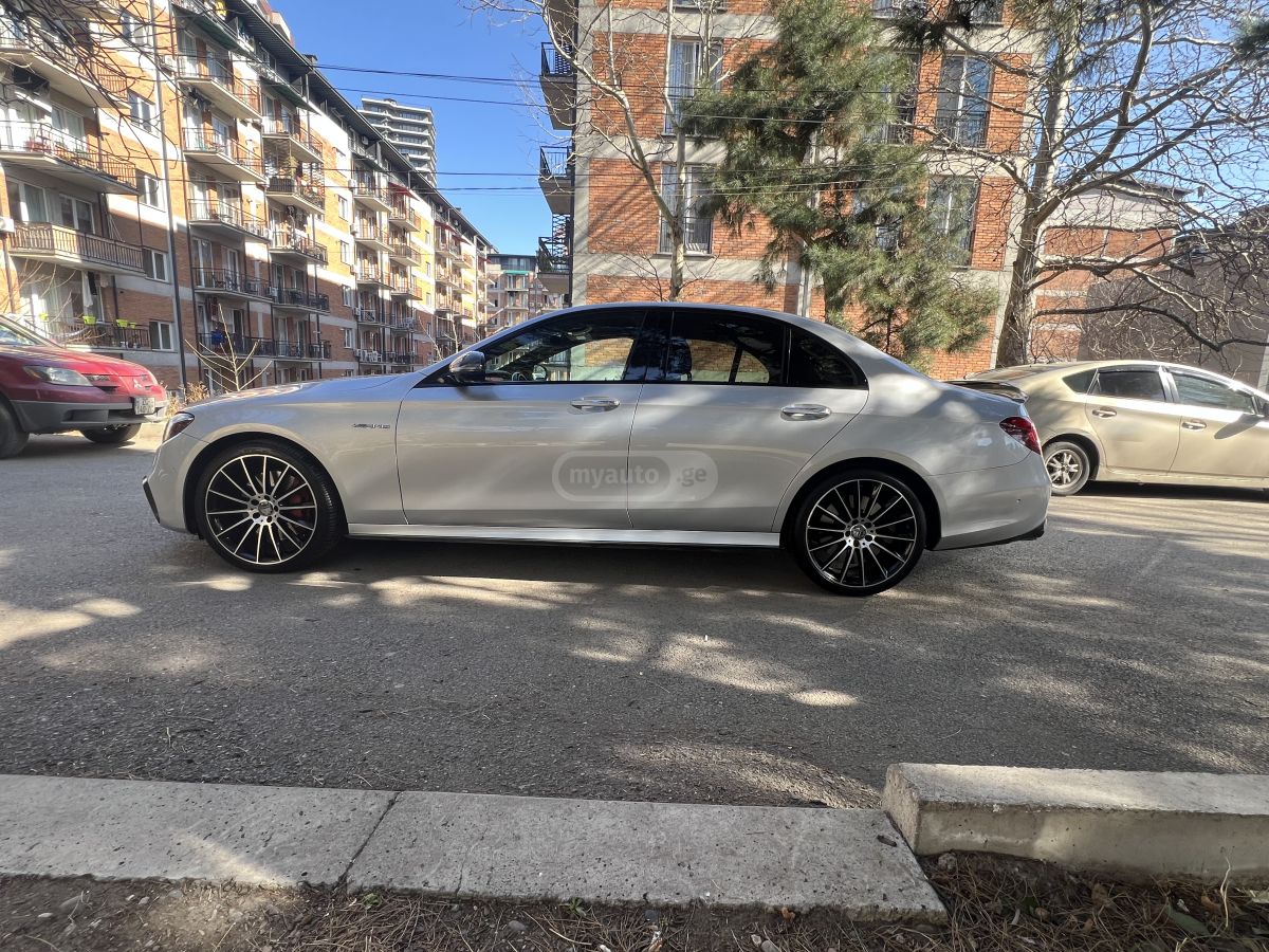 Mercedes-Benz E43 AMG - фото 7