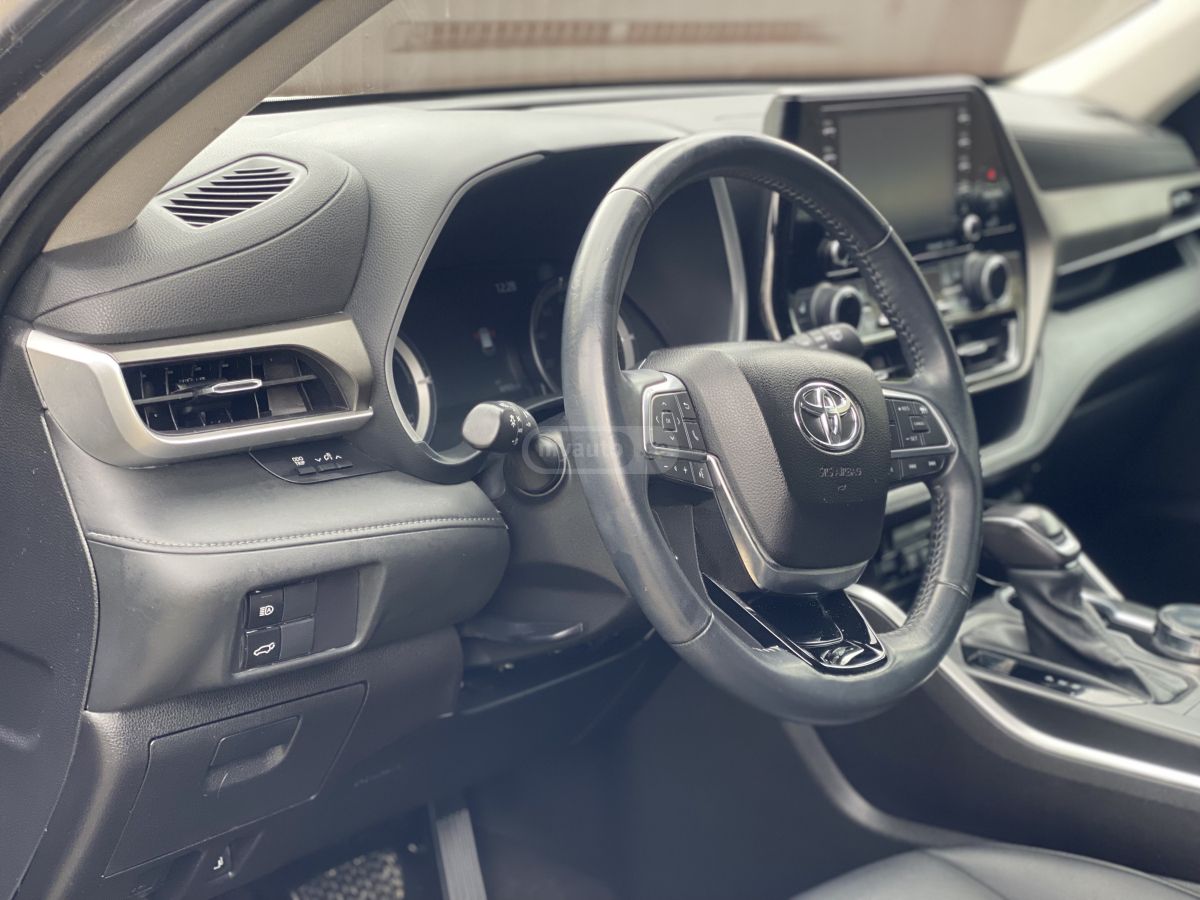 Toyota Highlander - фото 12