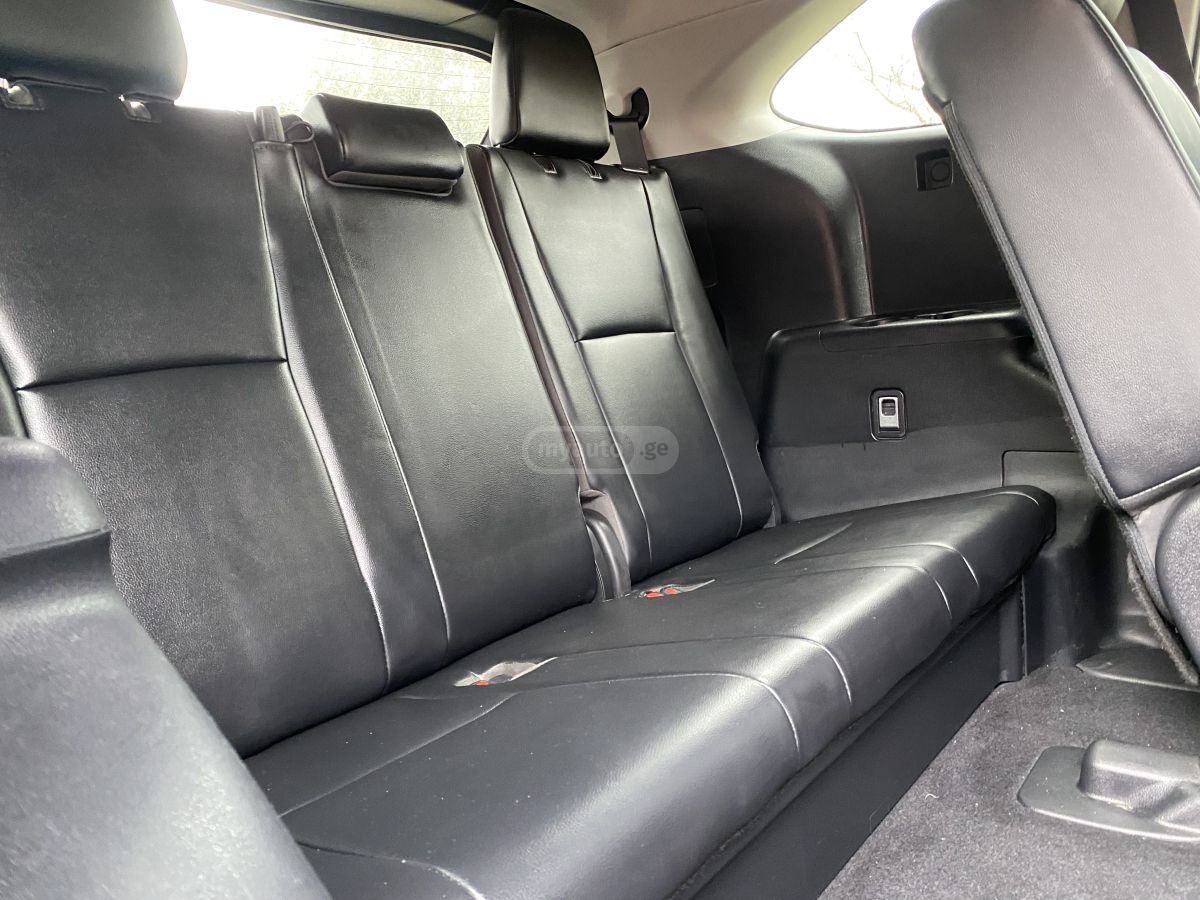 Toyota Highlander - фото 14