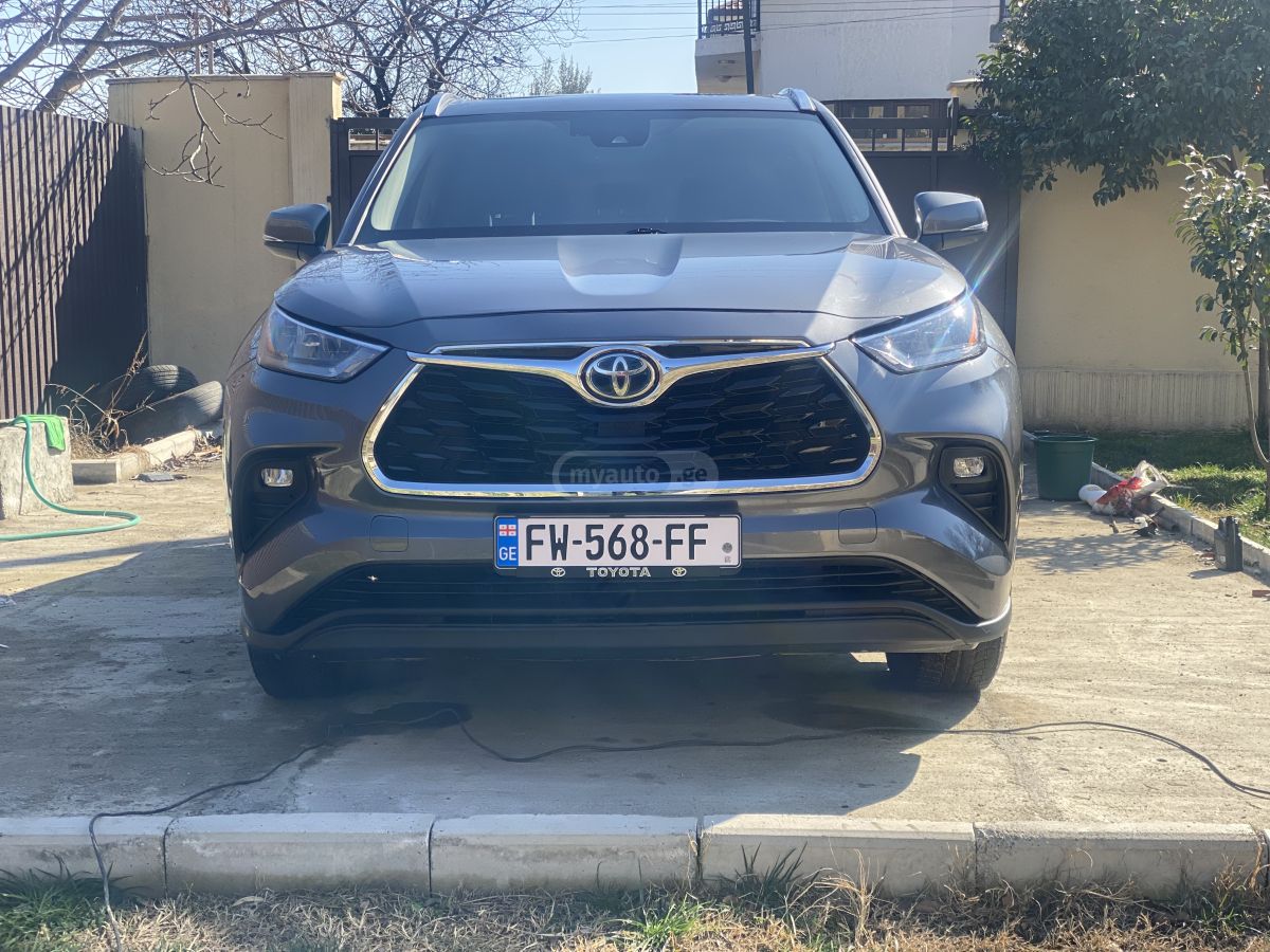 Toyota Highlander - фото 3