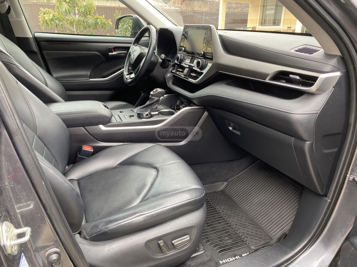 Toyota Highlander - фото 9