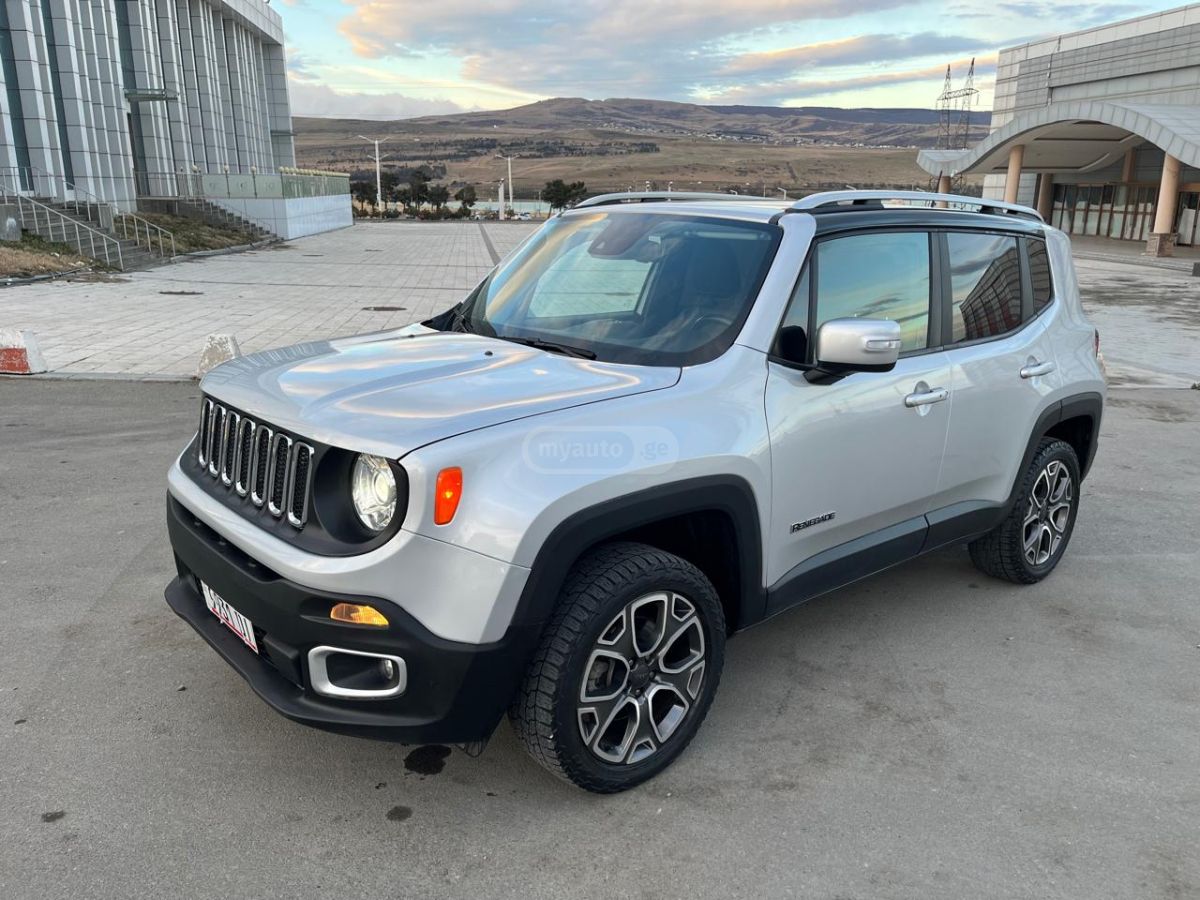 Jeep Renegade - фото 1
