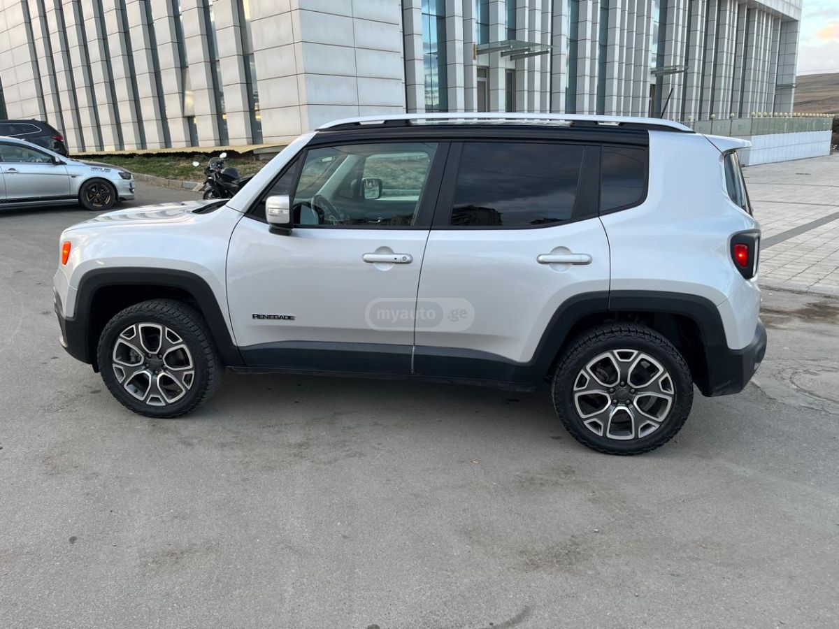 Jeep Renegade - фото 4