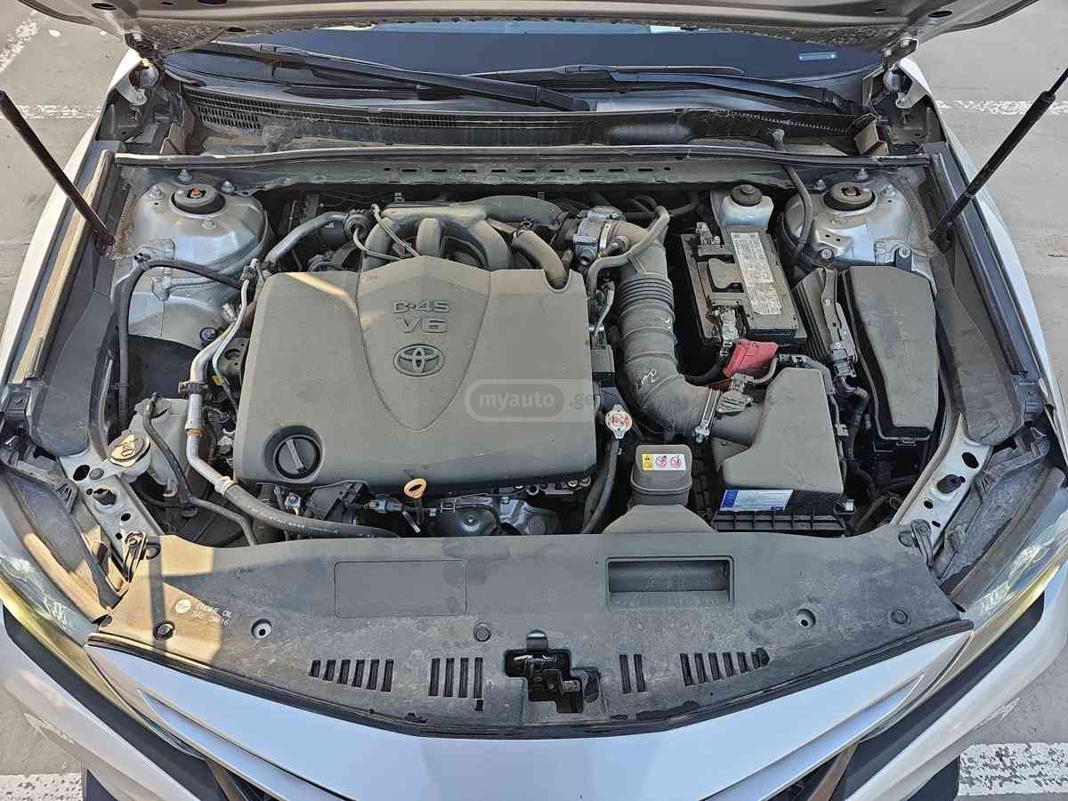 Toyota Camry - фото 10