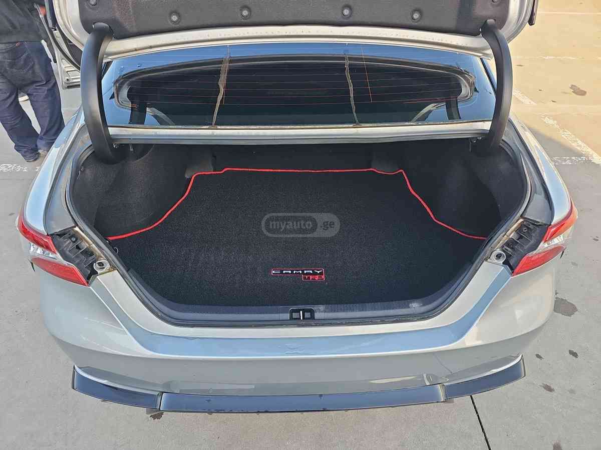 Toyota Camry - фото 11