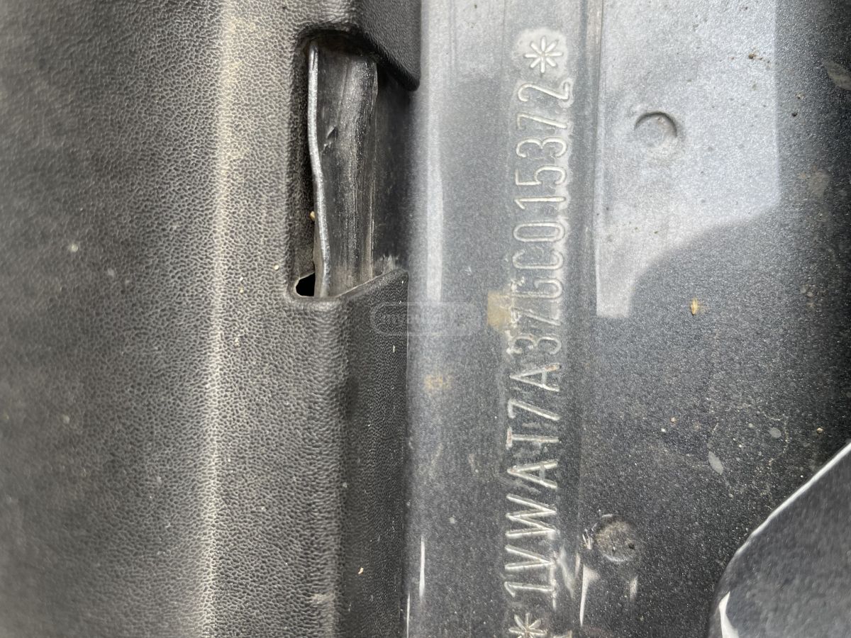 Volkswagen Passat - фото 15