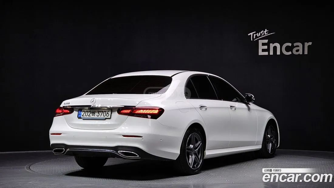 Mercedes-Benz E53 AMG 2023 — миниатюра 2