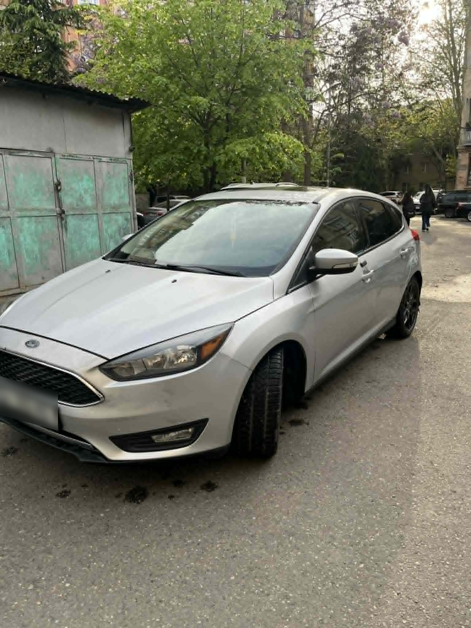 Ford Focus - фото 4