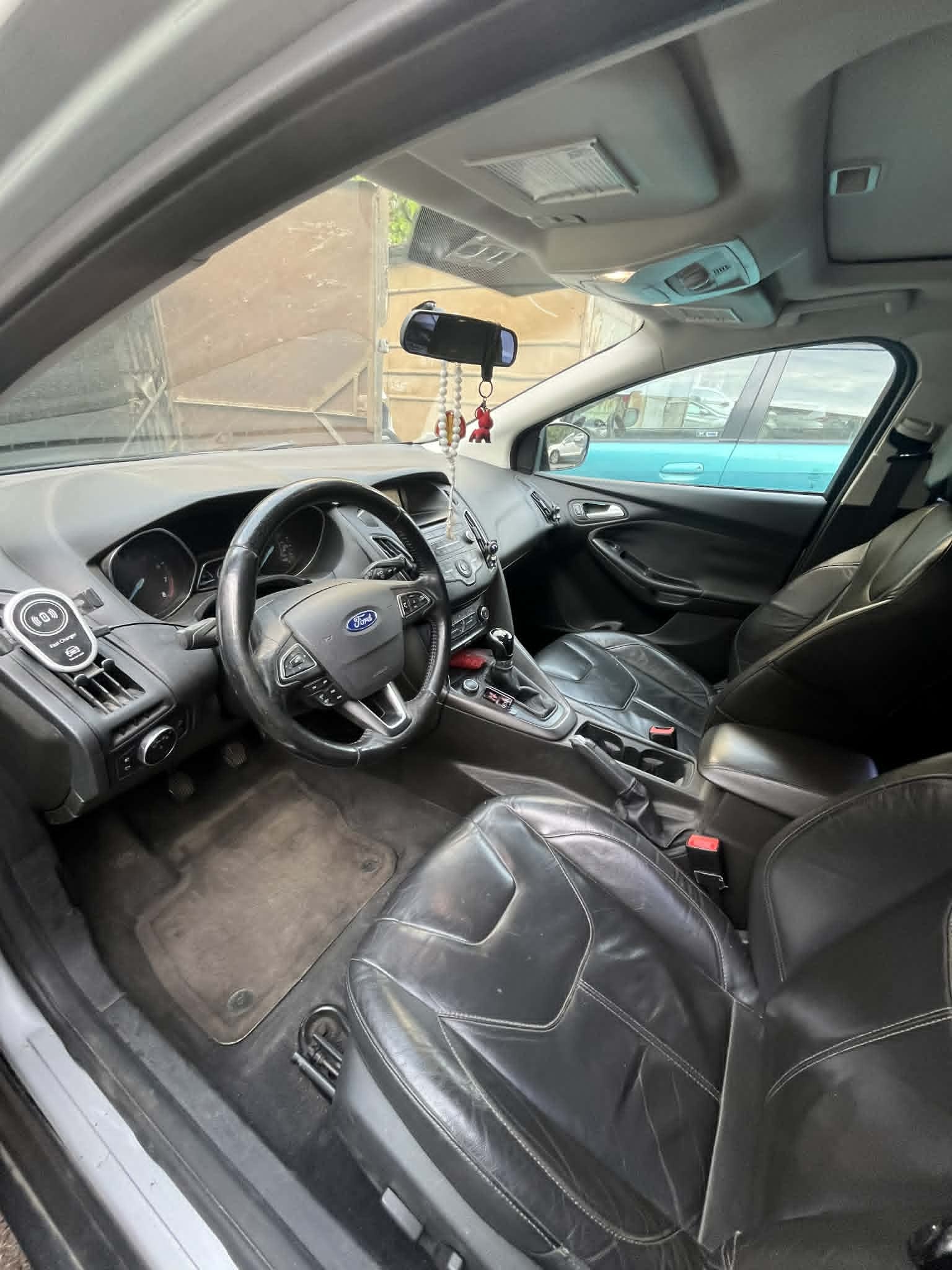 Ford Focus - фото 7
