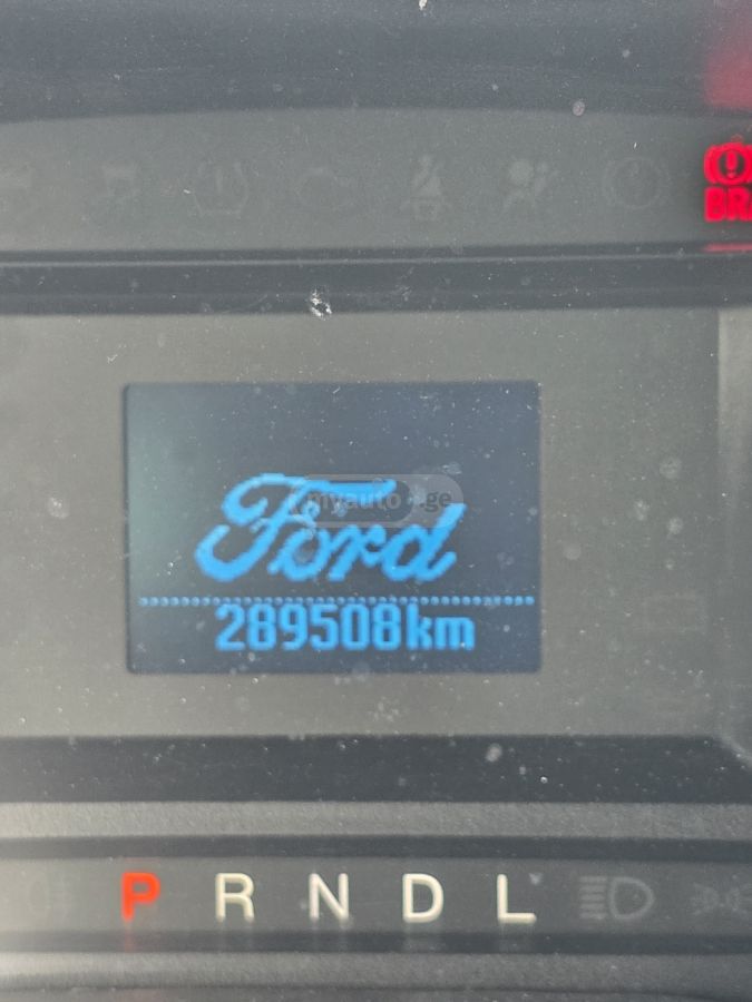 Ford Fusion - фото 10