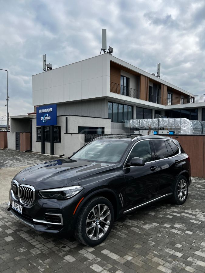 BMW X5 - фото 7