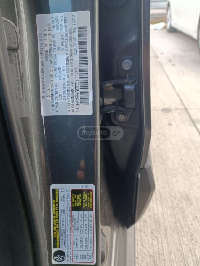 Mazda CX-30 - фото 10