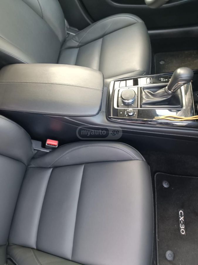 Mazda CX-30 - фото 9