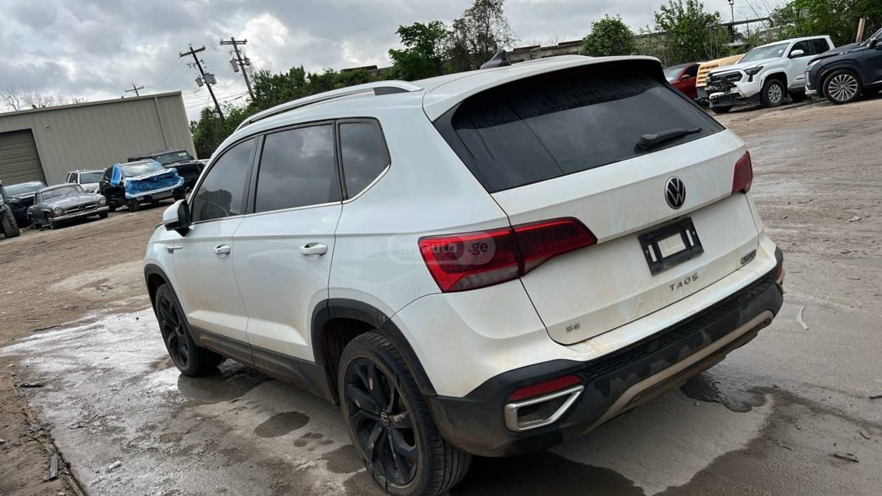 Volkswagen Taos - фото 4